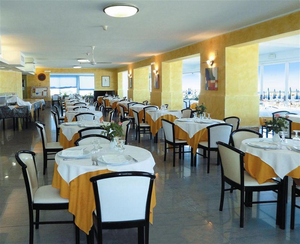 Hotel Strand Marina Di Montenero Zewnętrze zdjęcie