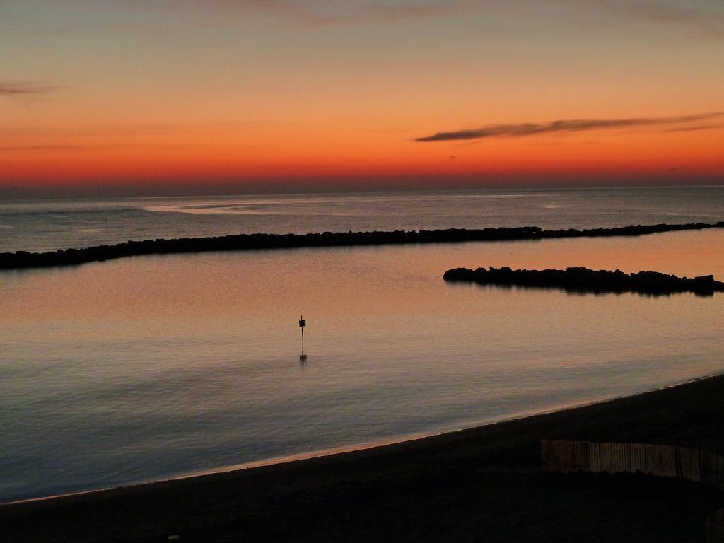 Hotel Strand Marina Di Montenero Zewnętrze zdjęcie