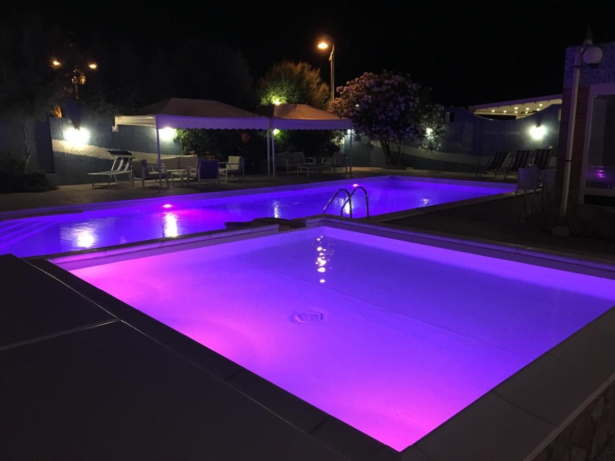 Hotel Strand Marina Di Montenero Zewnętrze zdjęcie